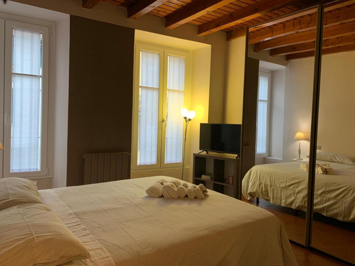 Studio Apartment Una Finestra Su Комо Екстер'єр фото