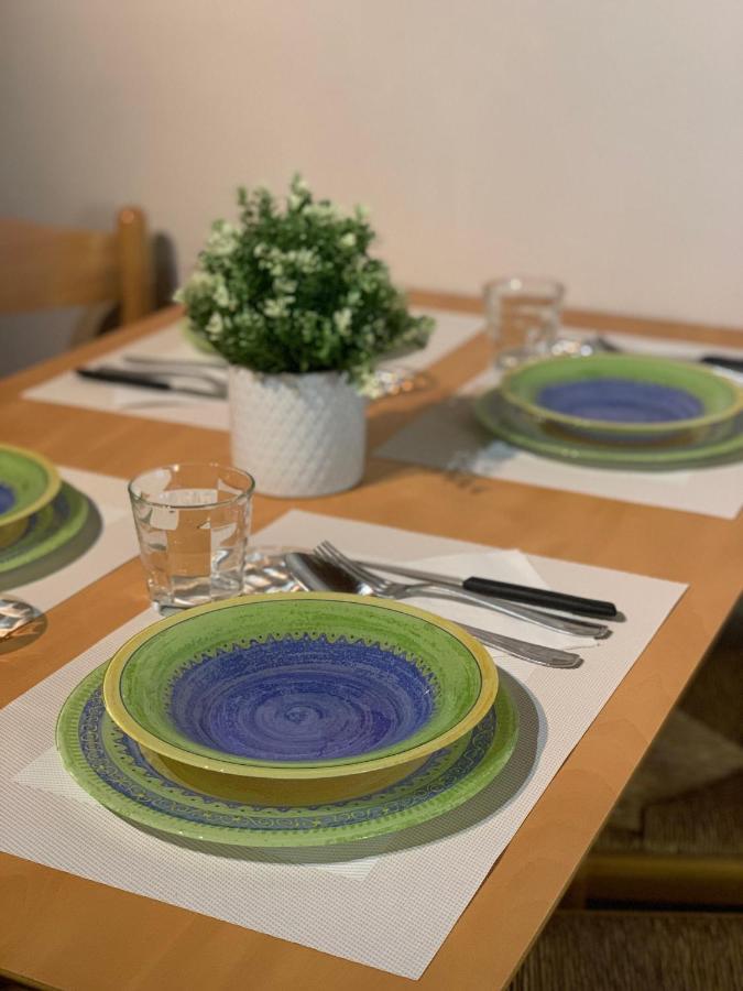 Studio Apartment Una Finestra Su Комо Екстер'єр фото