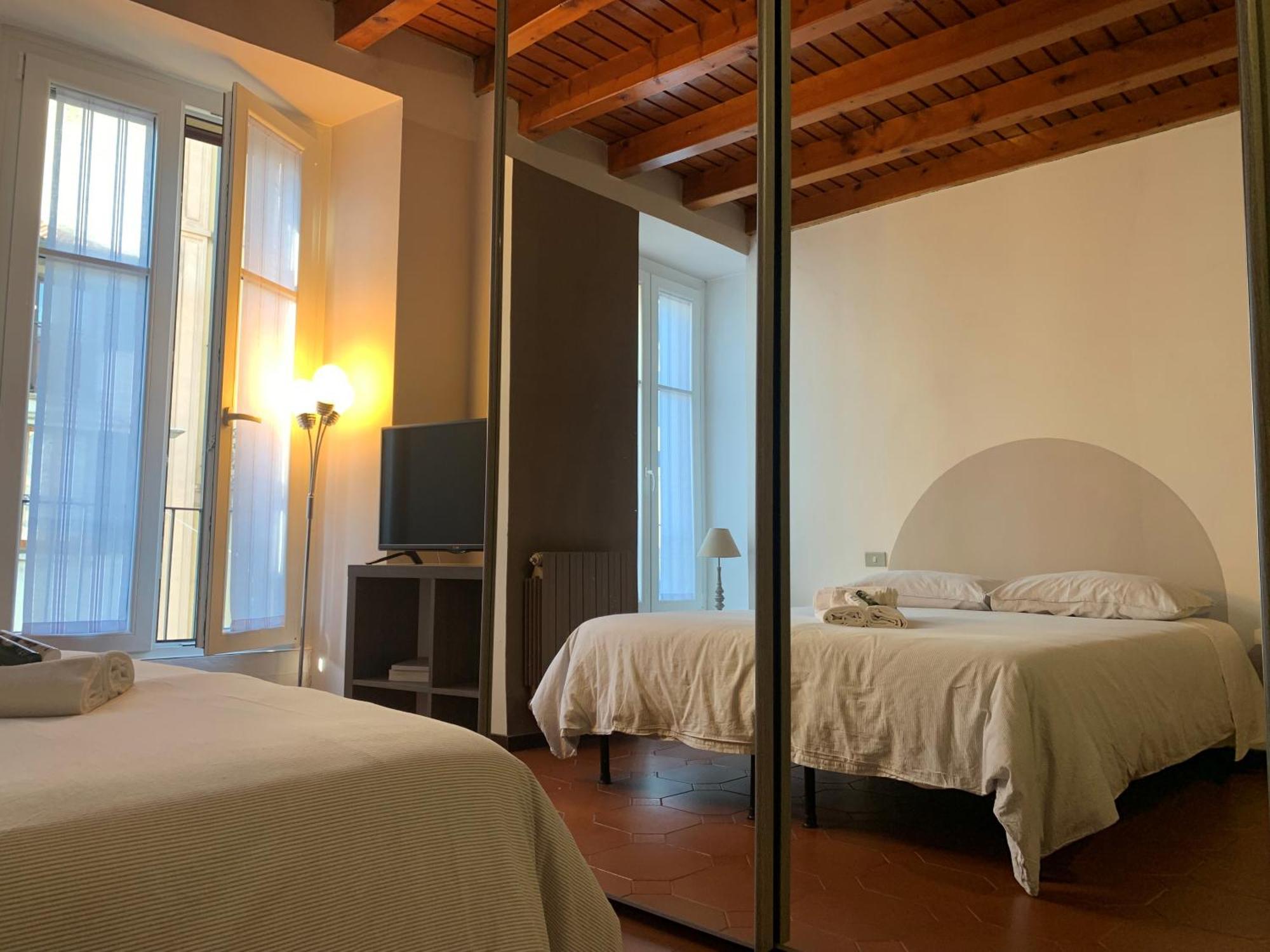 Studio Apartment Una Finestra Su Комо Екстер'єр фото